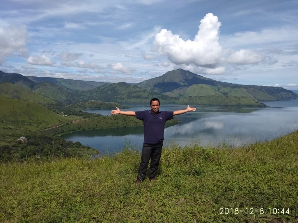 4d3n Medan Lake Toba Tour