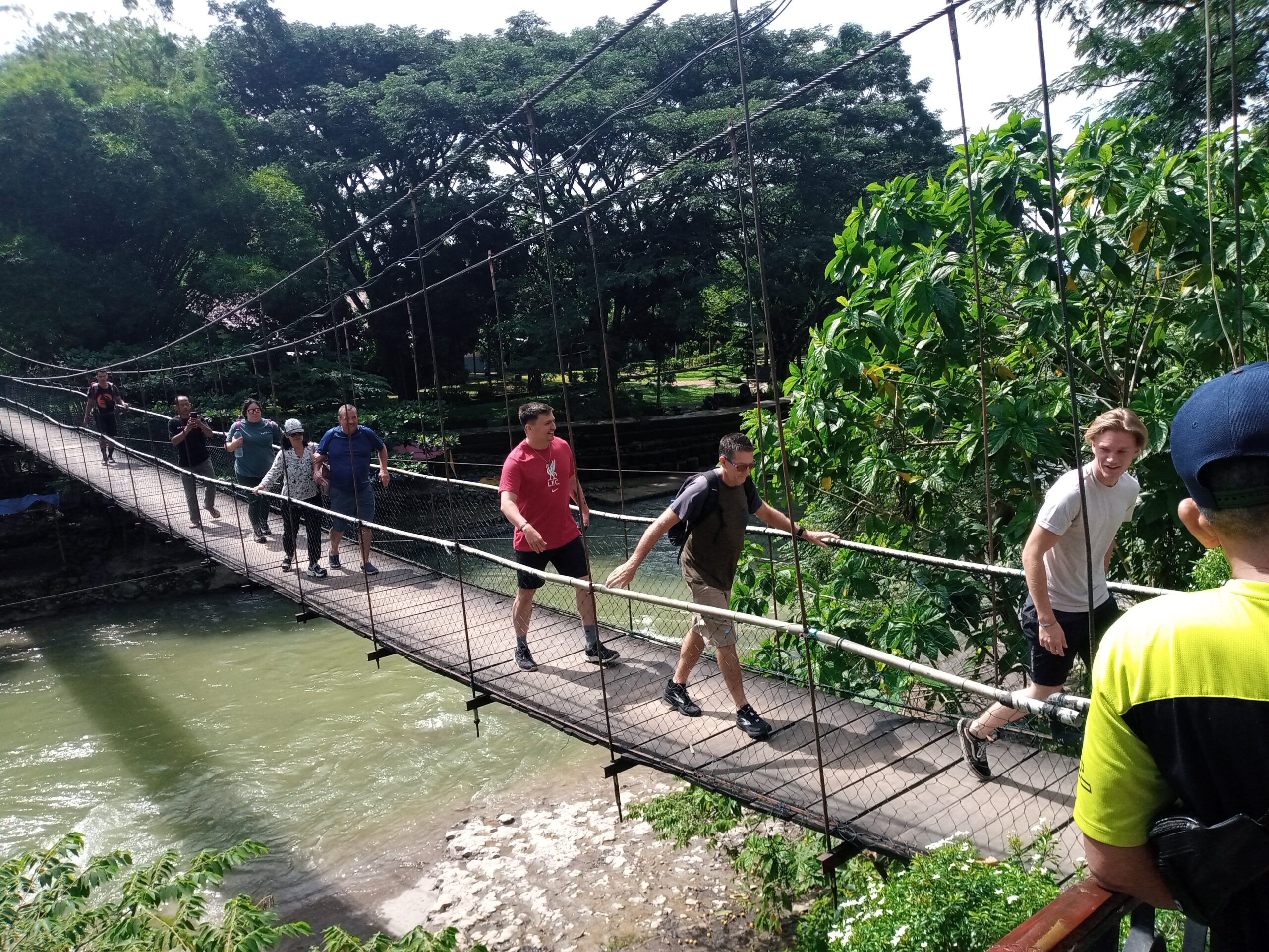 bukit lawang sky bridge