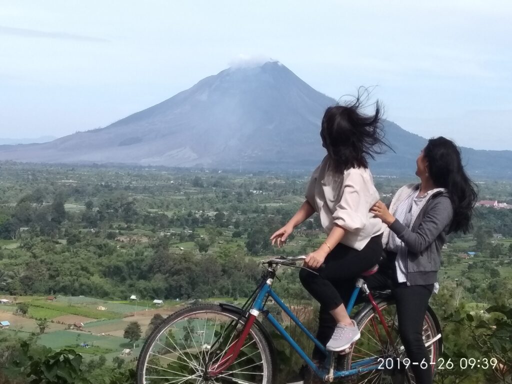 sinabung mount berastagi