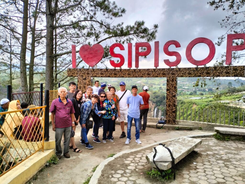 sipiso piso waterfall